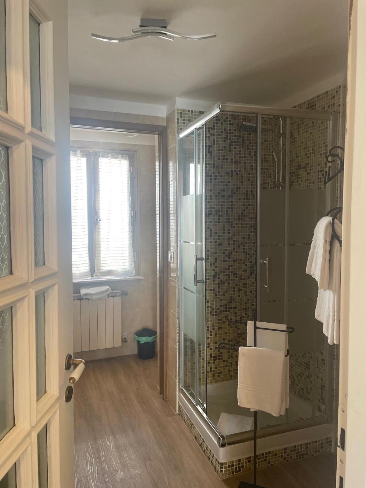 Orizzonte - 5 Terre, Via Fratelli Rosselli 11, Centro Storico-Stazione Centrale Con 2 Camere Da Letto Специя Екстериор снимка